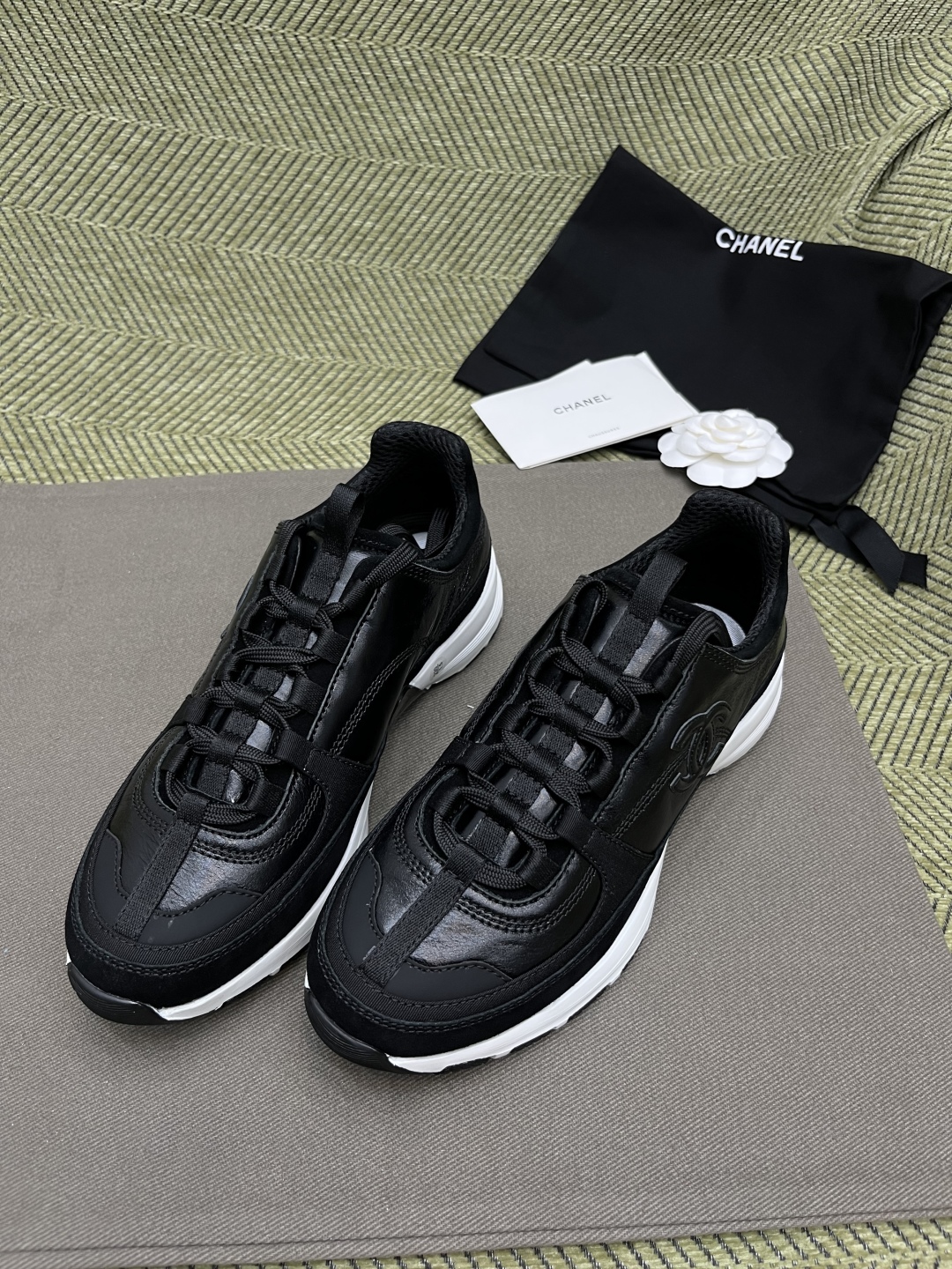 샤넬 25a 키높이 스니커즈